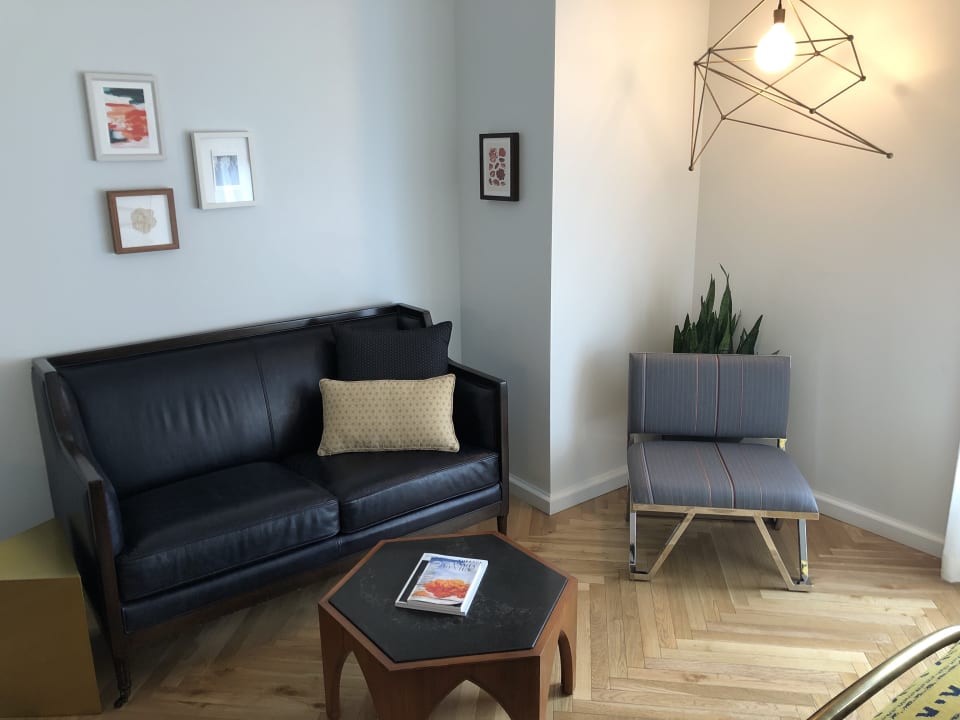 Zimmer The Line  Hotel