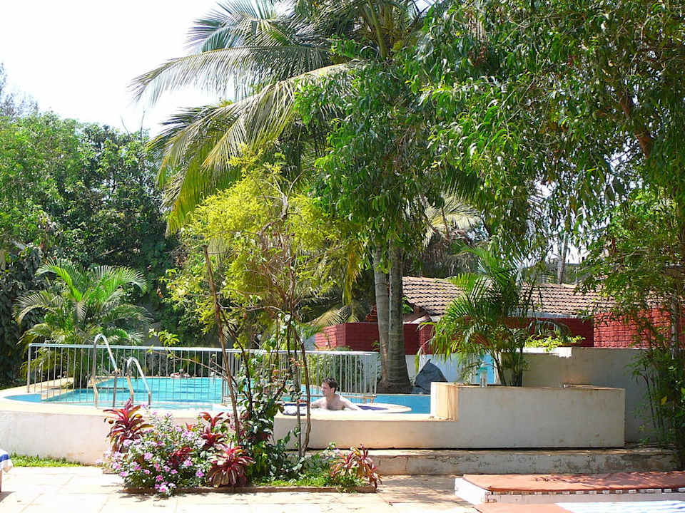 Pool Vila Goesa Beach Resort