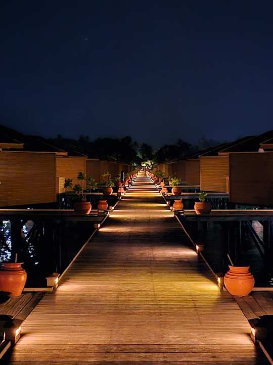 Außenansicht Meeru Maldives Resort Island