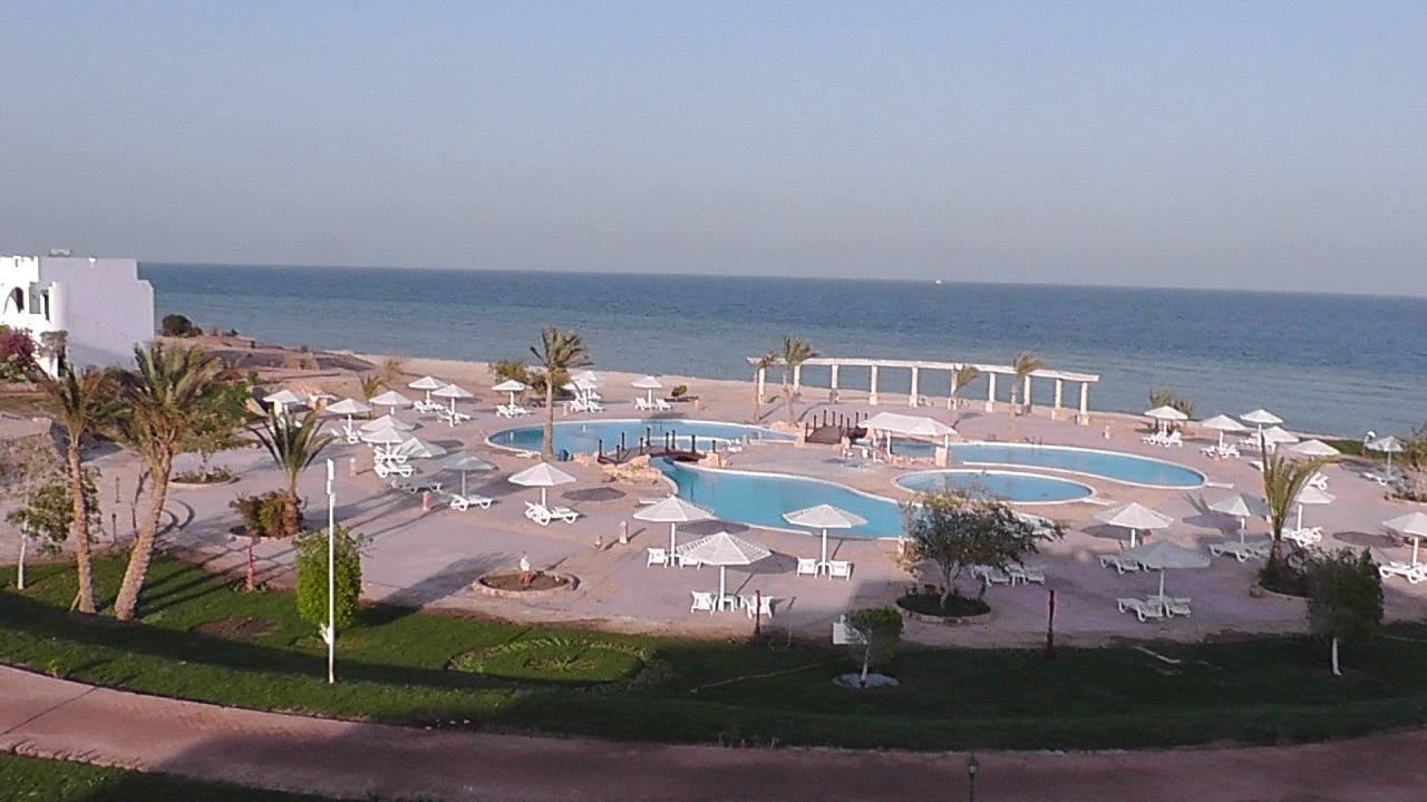 Ausblick vom Balkon Three Corners Equinox Beach Resort