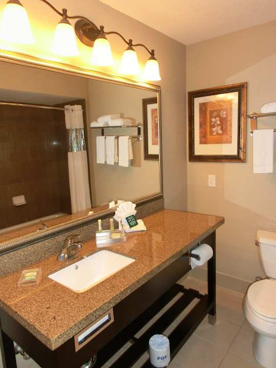 Schönes Badezimmer Hotel Country Inn & Suites By Carlson Bradenton at I-75