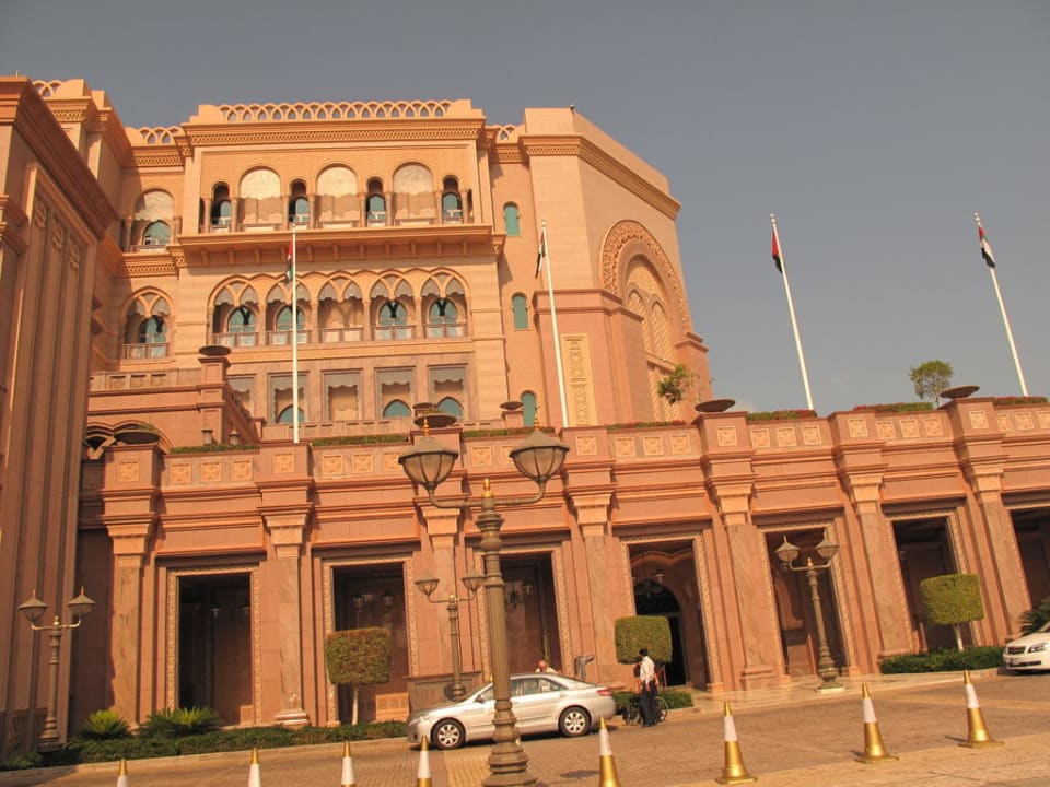 Außenansicht Emirates Palace Mandarin Oriental