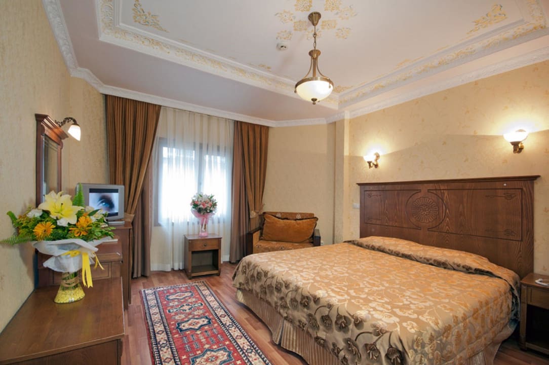 Double & single room A'la Sofia Hotel