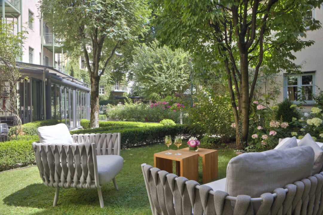 Unser Rosengarten Maximilian Munich Apartments & Hotel