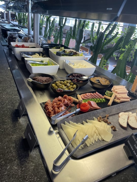 Gastro Sentido More Meni Residence & Suites