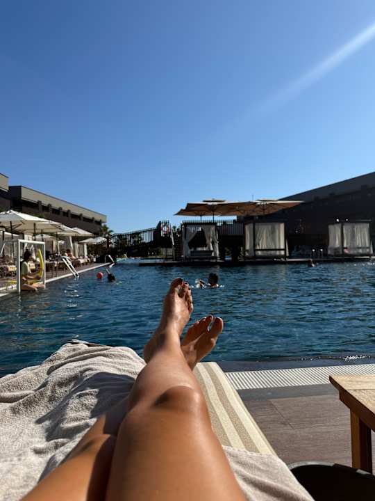 Pool Jacaranda Luxury Resort