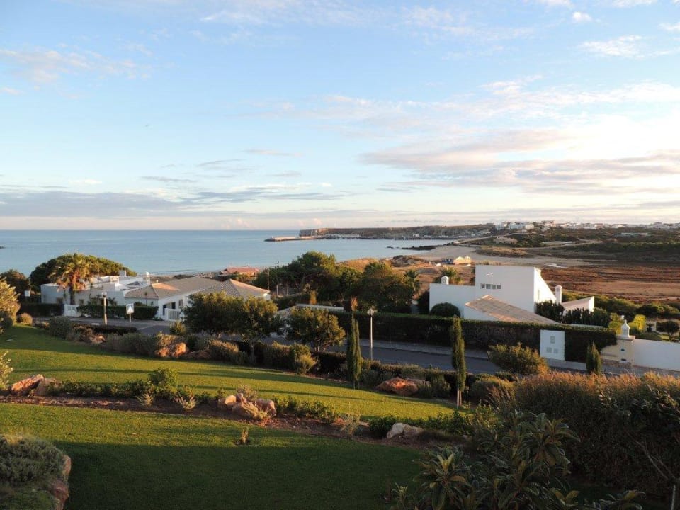 Blick von Ocean Villa zum Strand und nach Sagres Martinhal Sagres Beach Family Resort Hotel