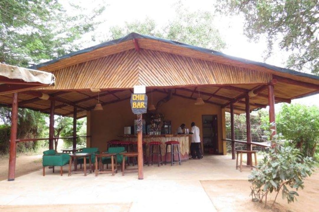 Chui Bar Sentrim Tsavo Lodge