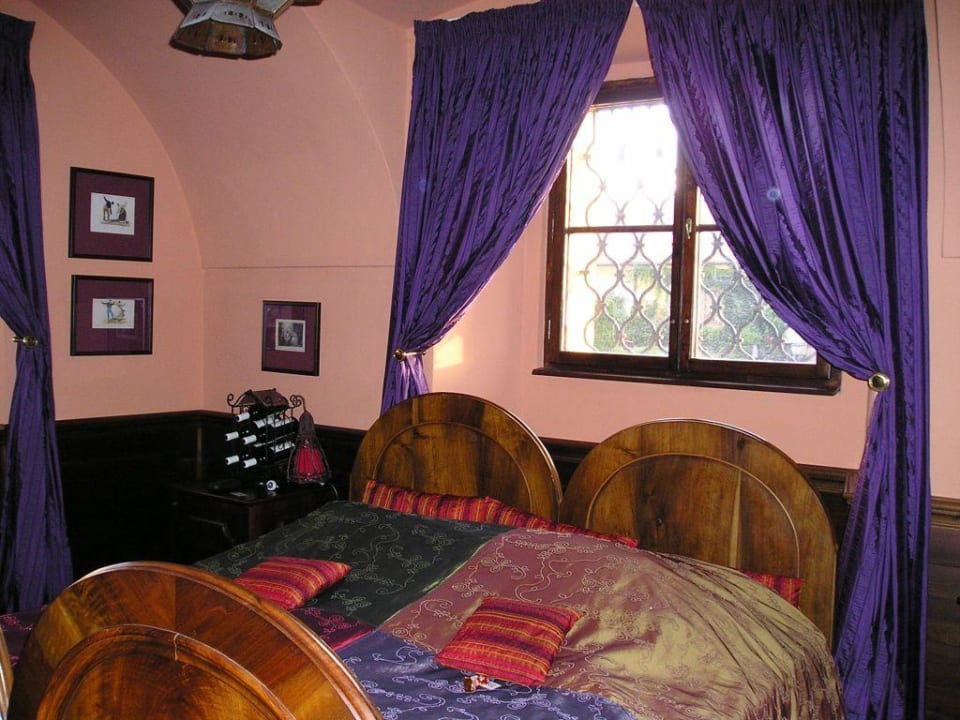 Suite Hotel Schloss Jemniste