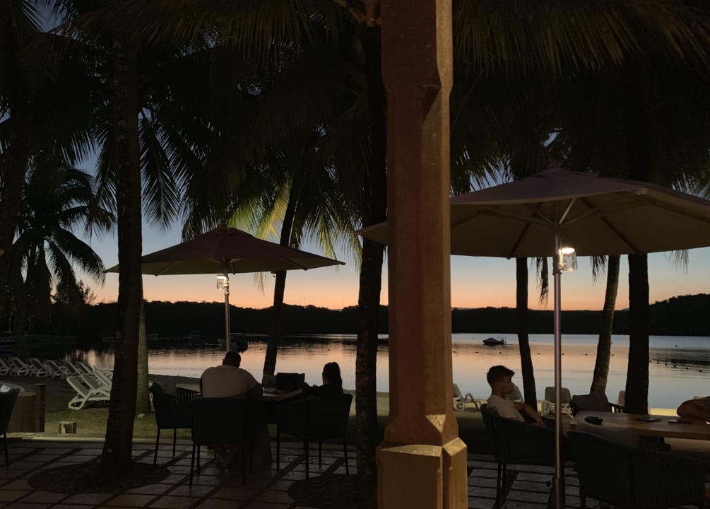 Strand Shandrani Beachcomber Resort & Spa