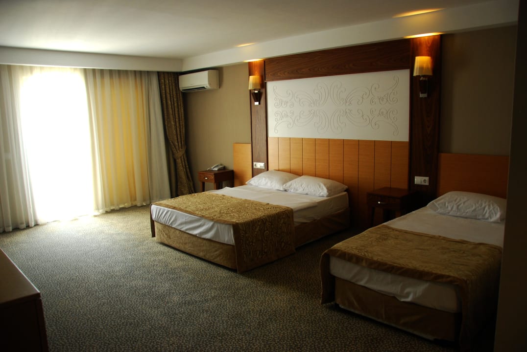 Zimmer-Gebäude1 MC Beach Park Resort Hotel