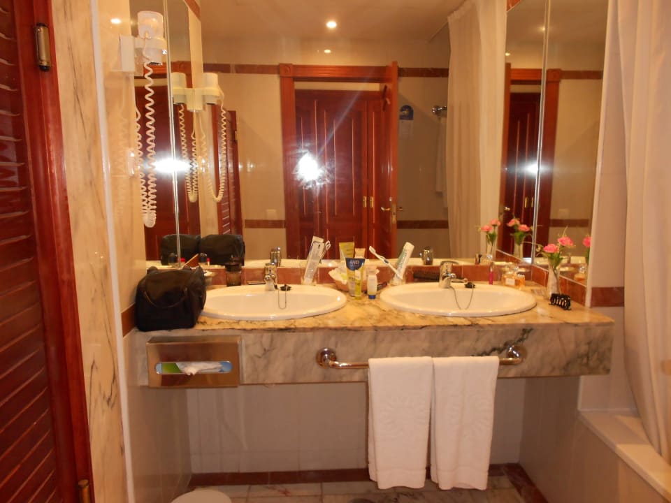 Bad 5310 Bahia Principe Sunlight Costa Adeje