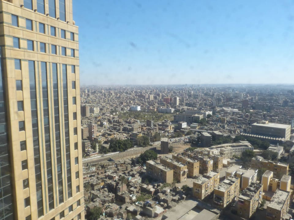 Blick nach Osten Fairmont Nile City Hotel