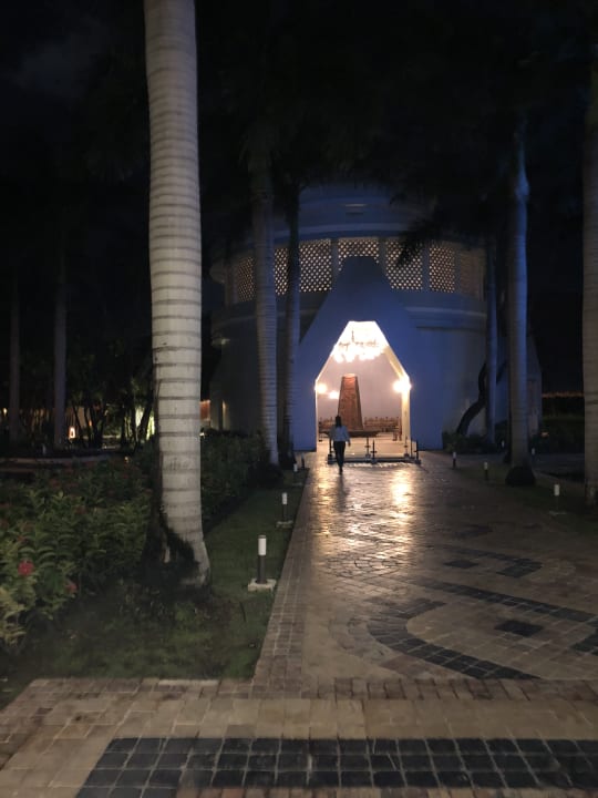 Gartenanlage Iberostar Selection Paraiso Maya Suites