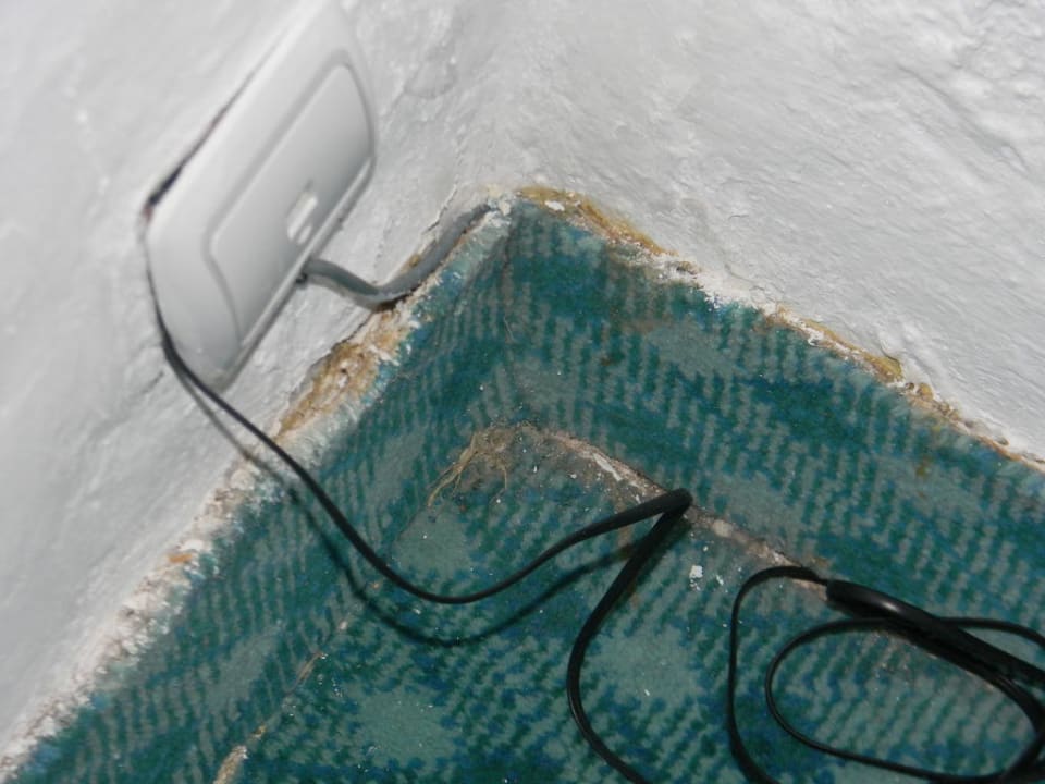 Dreck in allen Ecken Mahdia Beach & Aquapark