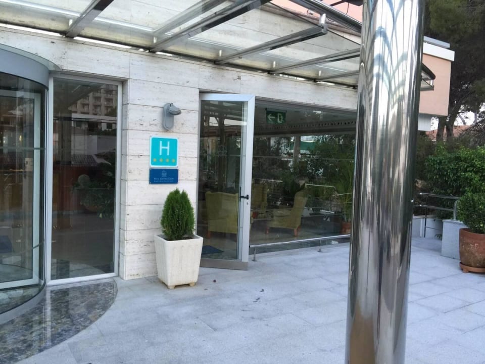 Eingang allsun Hotel Cristóbal Colón