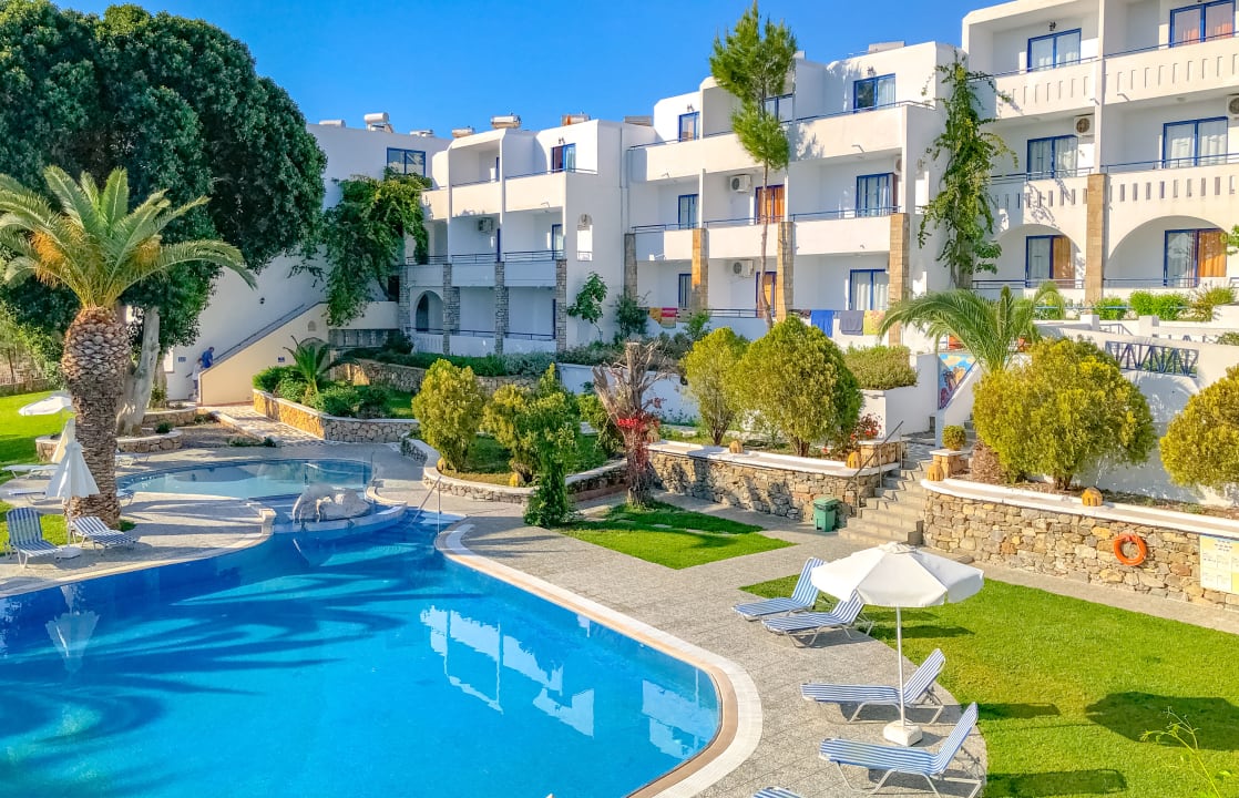 Pool Ekaterini Hotel