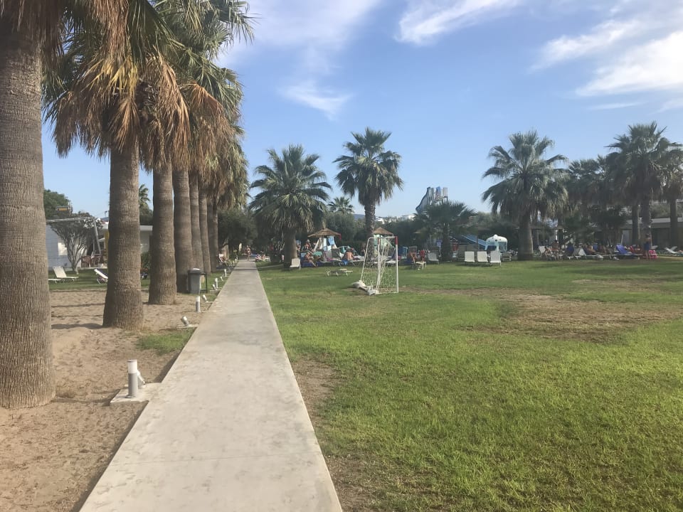 Gartenanlage TUI KIDS CLUB Alex Beach