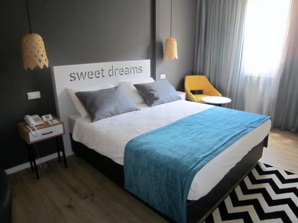 Standard room Hotel Prima City