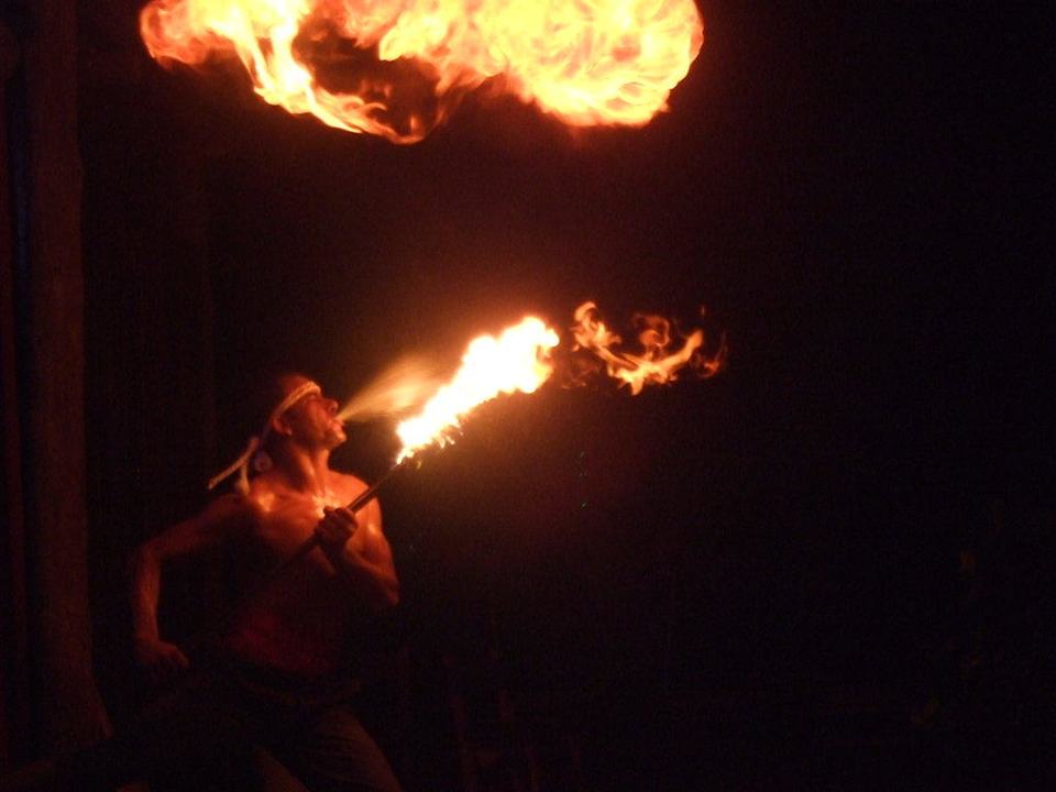 Animation Abends HL Miraflor Suites Hotel