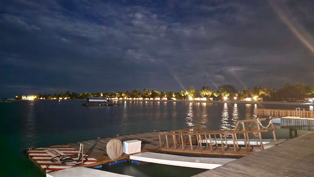 Außenansicht Kuredu Island Resort & Spa