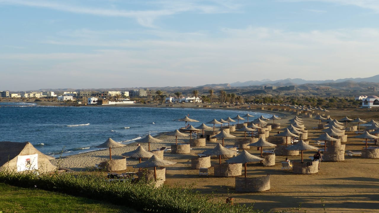Strand Three Corners Equinox Beach Resort