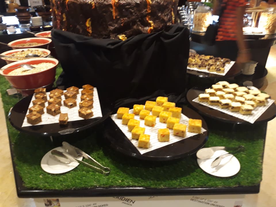 Gastro Hotel Le Meridien Jakarta