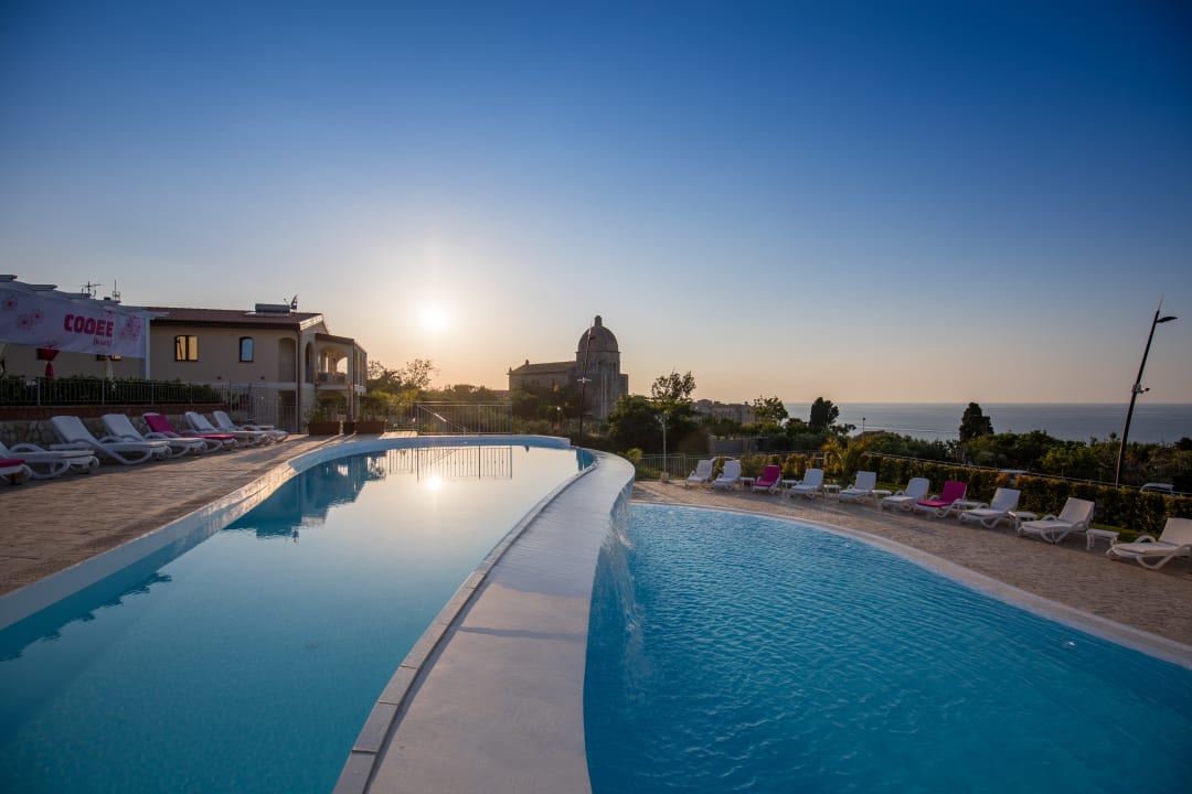 Pool Sentido Michelizia Tropea Resort