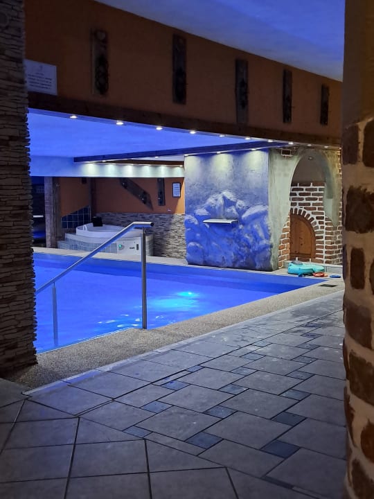 Pool Familotel Der Böhmerwald - Euer Familienhotel im Bayerischen Wald