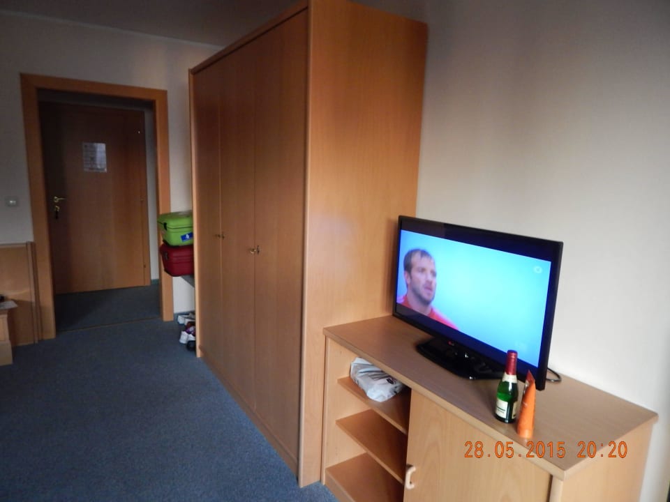 Doppelbettzimmer Strandhotel Weyregg