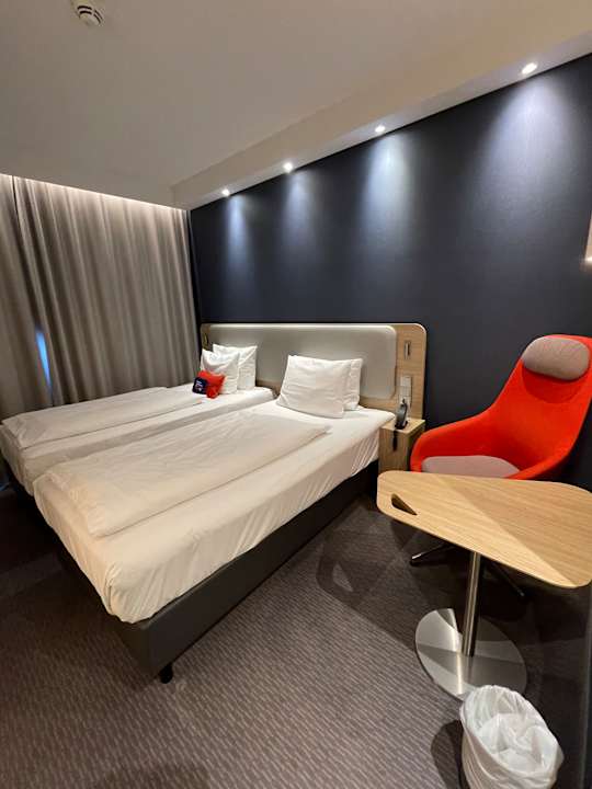 Zimmer Holiday Inn Express Kaiserslautern