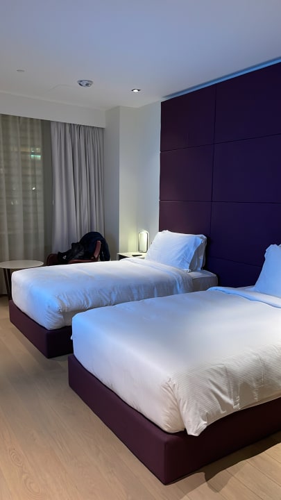 Zimmer Oryx Airport Hotel