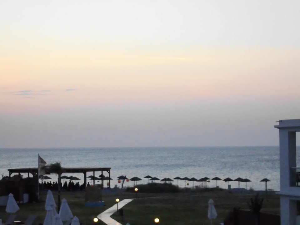 Ausblick Asterias Beach Resort