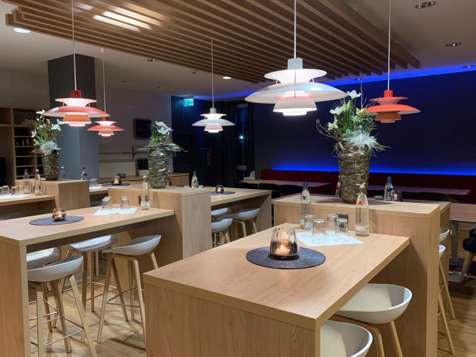 Gastro Holiday Inn Express Frankfurt - Airport