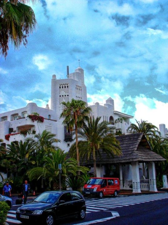 Центральный вход Dreams Jardín Tropical