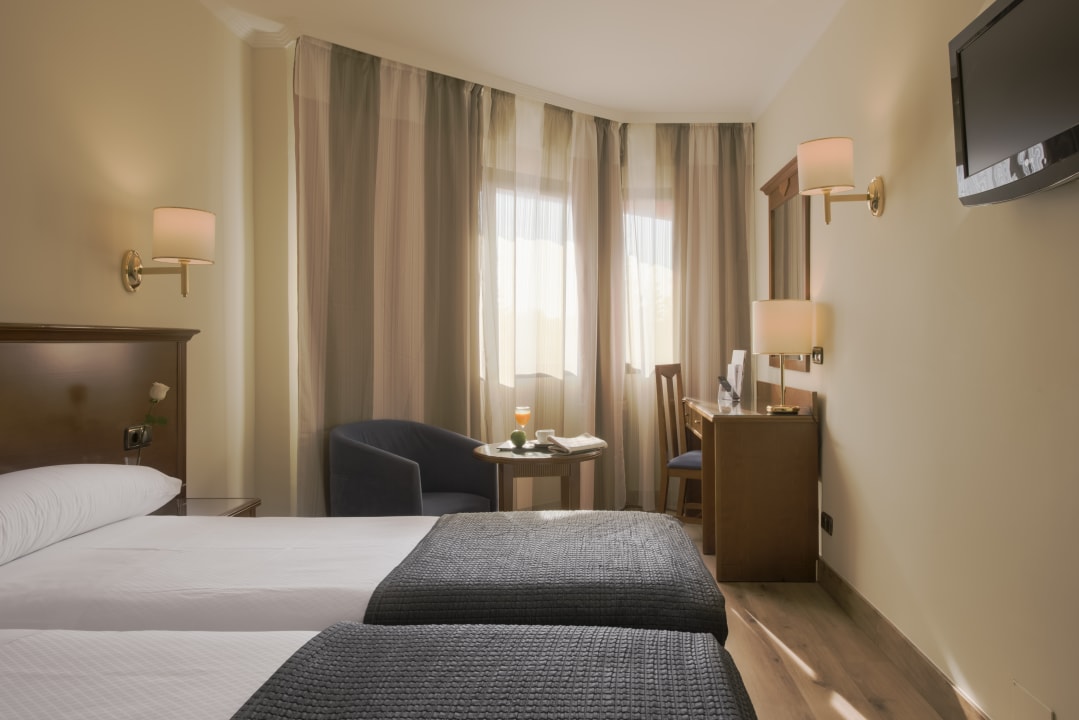 Zimmer Hotel Porcel Alixares