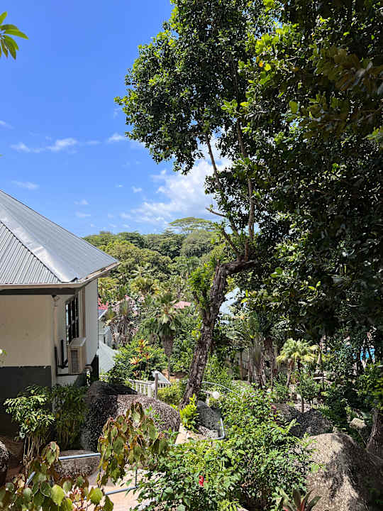 Gartenanlage Hotel Chateau St. Cloud