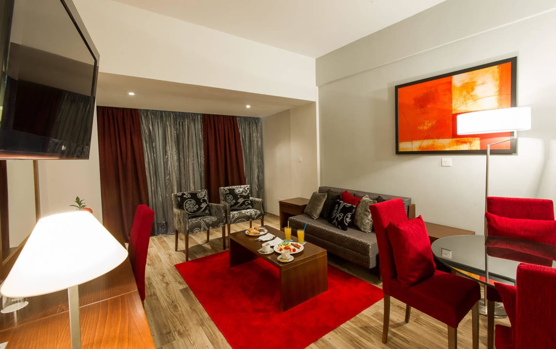 Executive suite Crystal Springs Beach Hotel