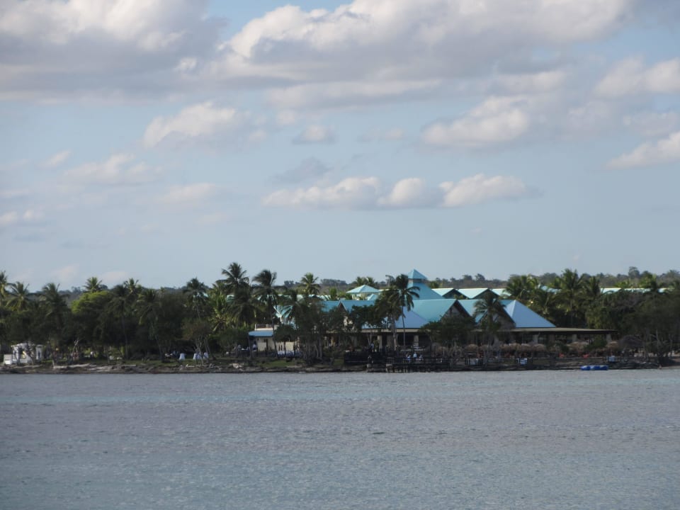 Sicht auf die Hotelanlage von Bajahibe aus! Dreams La Romana Resort & Spa