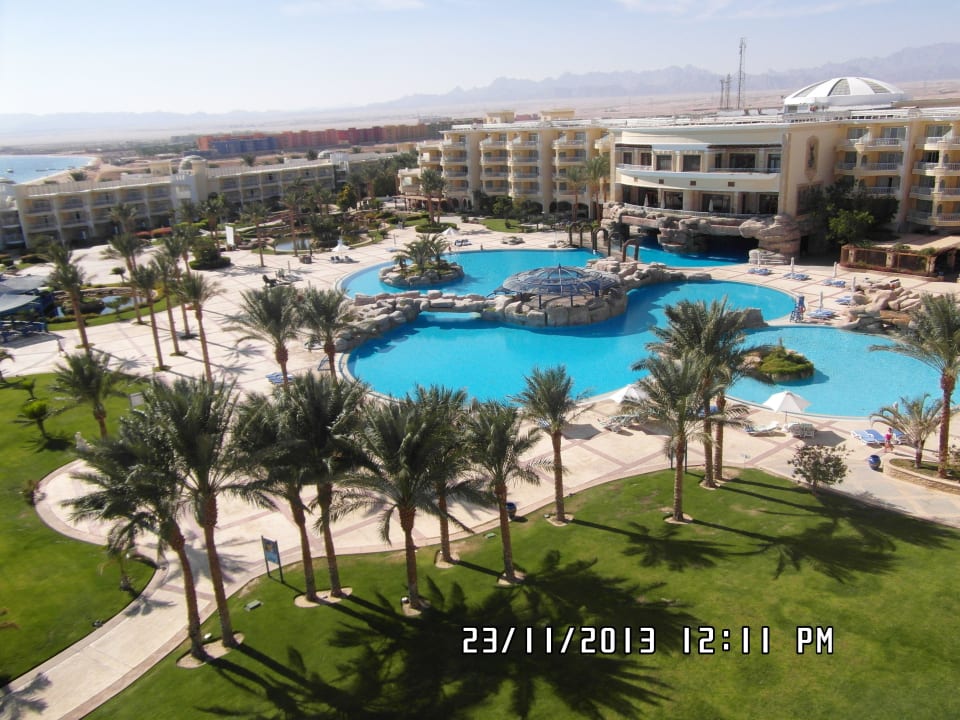 Blick zum Haupthaus   Palm Royale Resort - Soma Bay