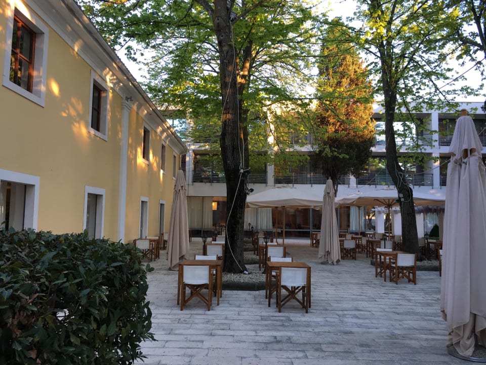 Außenbereich Falkensteiner Hotel Adriana