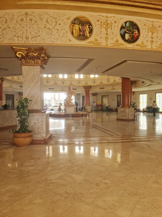 Lobby Titanic Beach Spa & Aqua Park