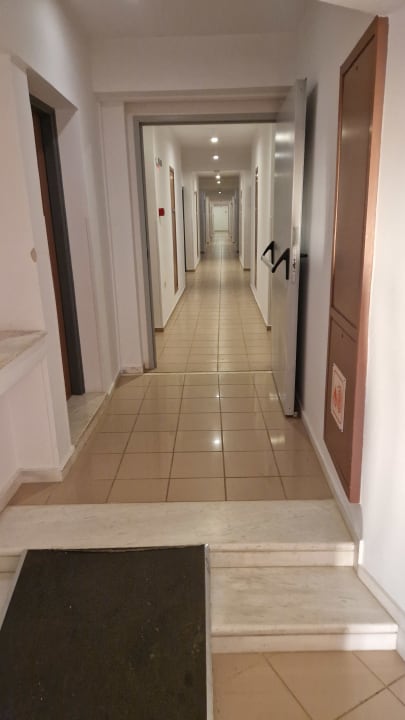 Lobby Anissa Beach & Village