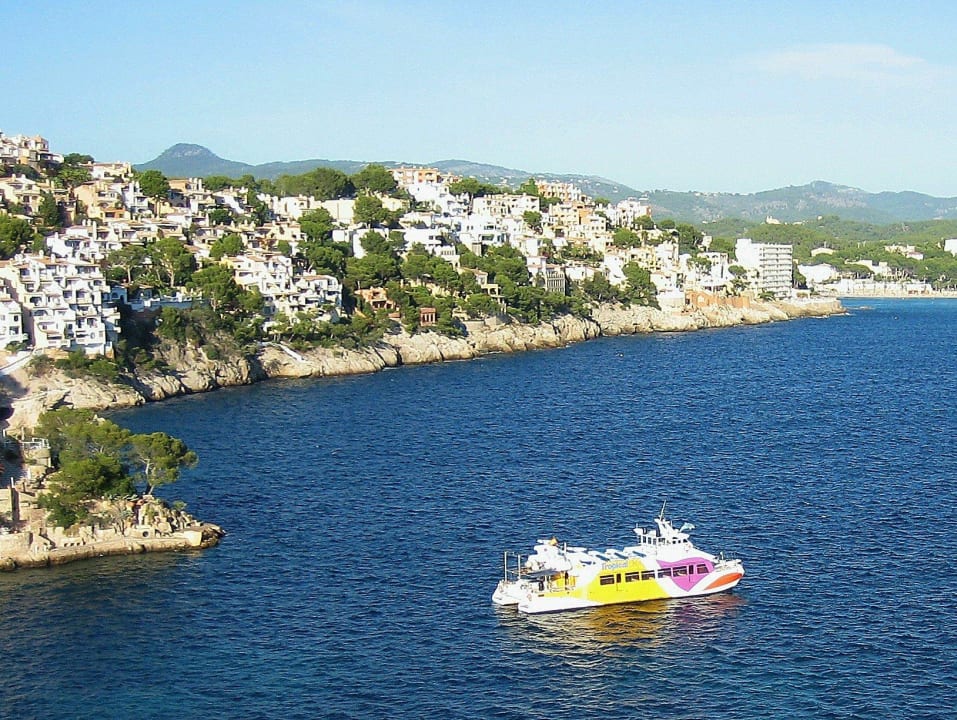 Blick auf die Bucht von Cala Fornells Hotel Coronado Thalasso & Spa