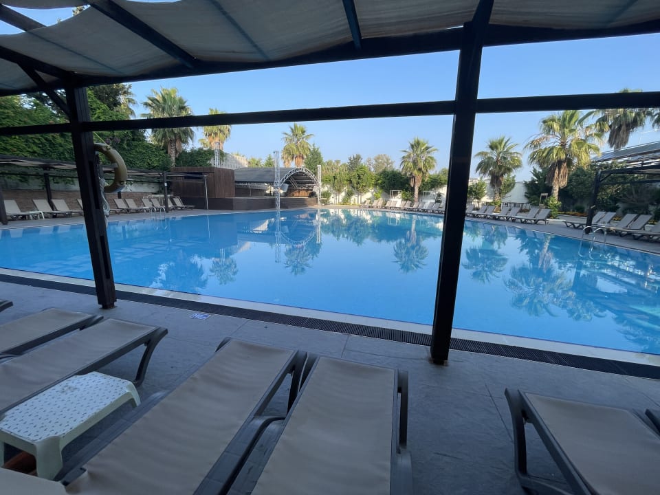 Pool Hotel Orfeus Park