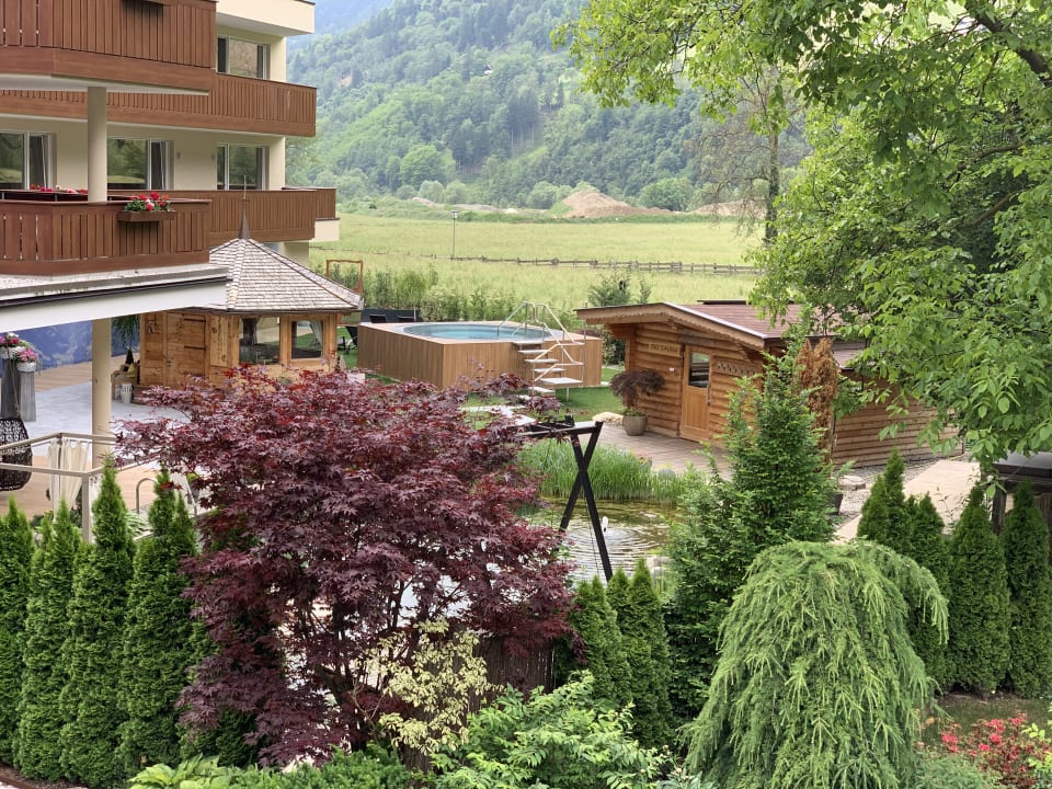 Pool Hotel Wiesenhof Garden Resort