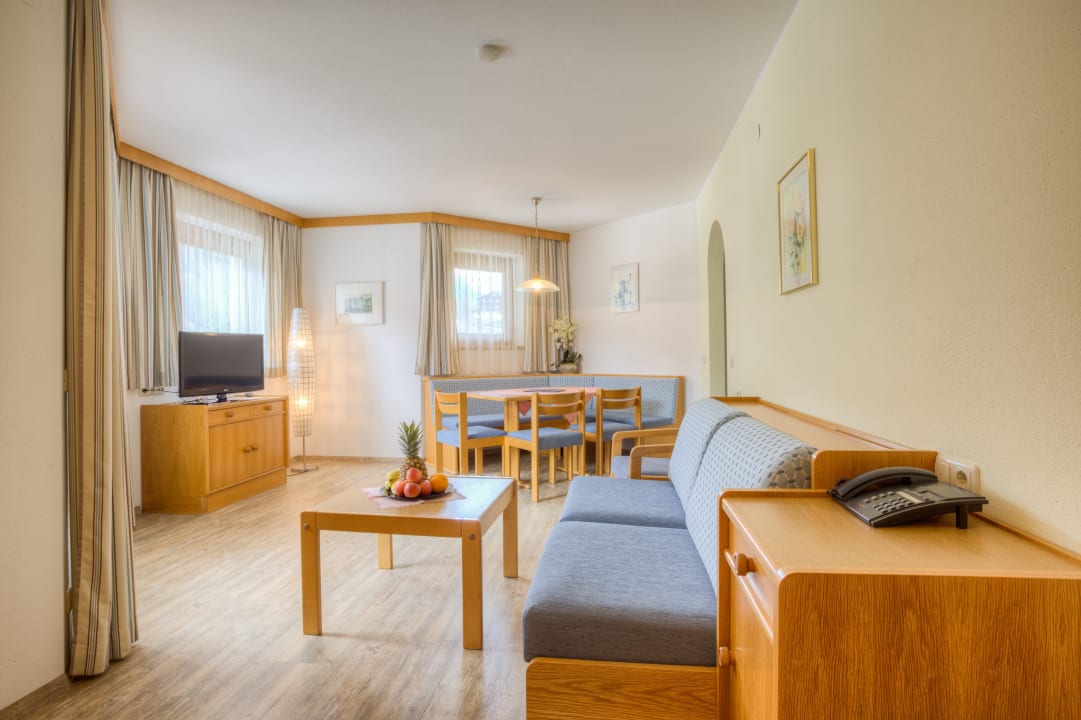 Wohnraum unserer Appartements (2 - 6 Personen) Gäste-Appartementhaus - Urlaubsresort Hafele