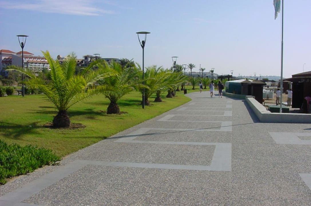 Promenade Grand Seker Hotel