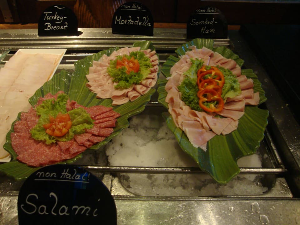 Frühstücksbuffet Veligandu Maldives Resort Island