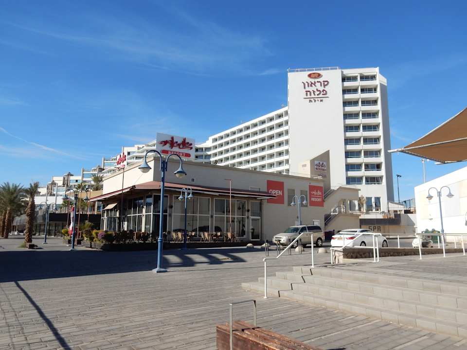 Außenansicht Hotel Crowne Plaza Eilat